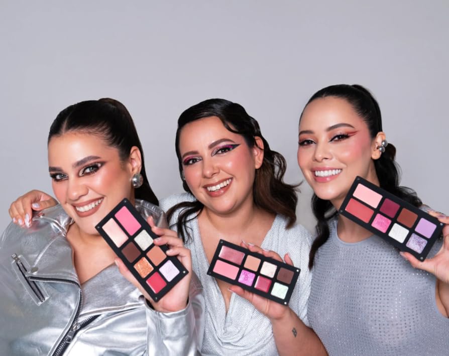 Magic Collection, Multi-Effect Face Palette, Reusable Magnetic Case. In Collaboration with @NEIZA05 (Starlight)