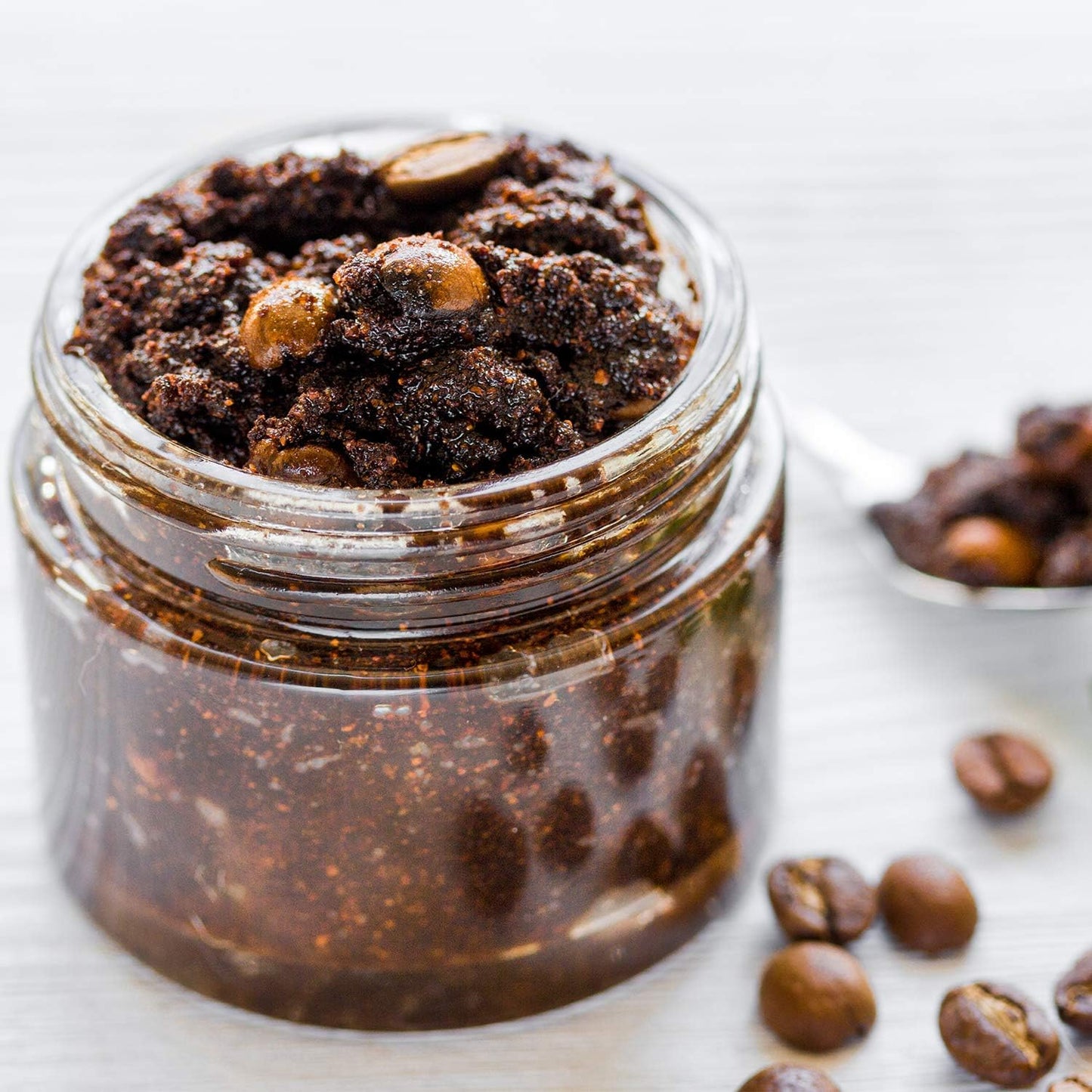 SATINIOR 24 Pieces Empty Clear Plastic Jars with Lids Round Storage Containers Wide Mouth for Beauty Product Cosmetic Cream Lotion Liquid Butter Craft and Food(Clear Lid,3 oz)