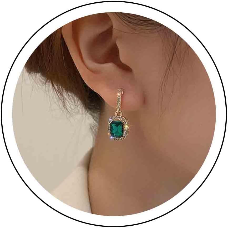 Vintage Emerald Crystal Drop Earrings Green Cz Dangle Earrings Emerald Gem Square Earrings Gold Rhinestone Stud Earrings Jewelry for Women