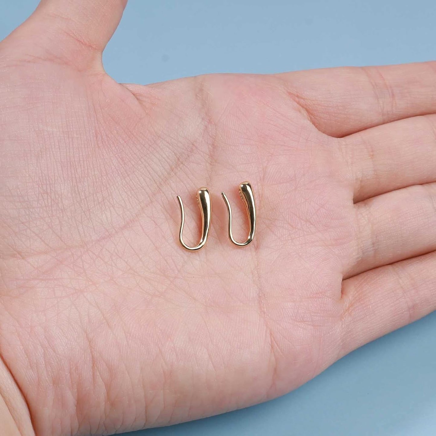 Vintage Water Drop Earrings Gold Teardrop Earrings Tiny Droplet Earrings Minimalist Everyday Earrings Jewelry for Women and Girls