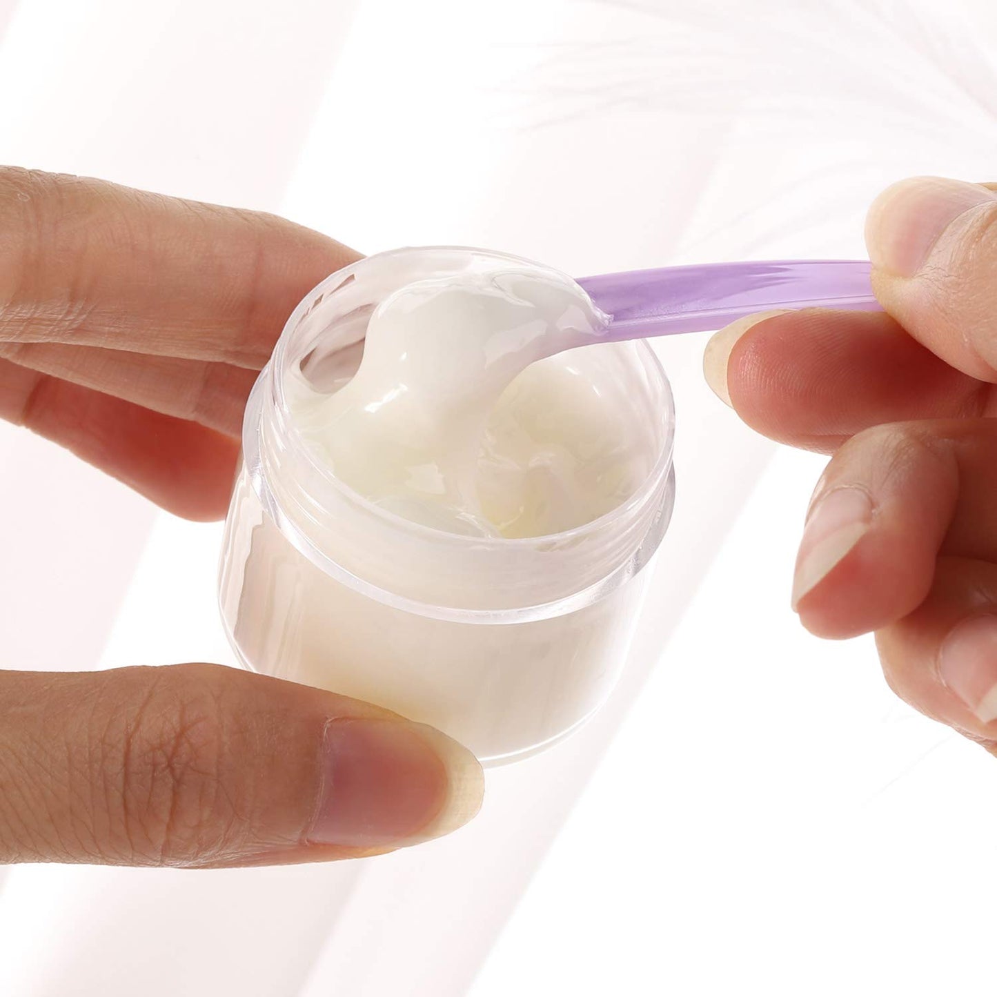 Refillable Cosmetic Sample Jars - 100 Pack 20g (0.7oz) Purple Small Travel Containers with Lids + 10 Mini Makeup Spatulas - BPA Free
