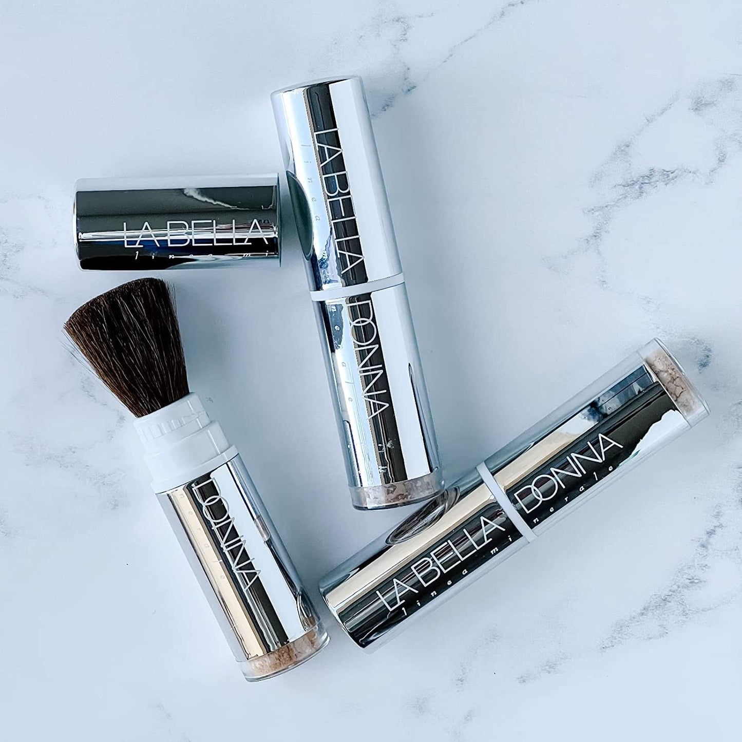 Minerals on the Go - (Dispensing Brush w/Loose Foundation) in Honey