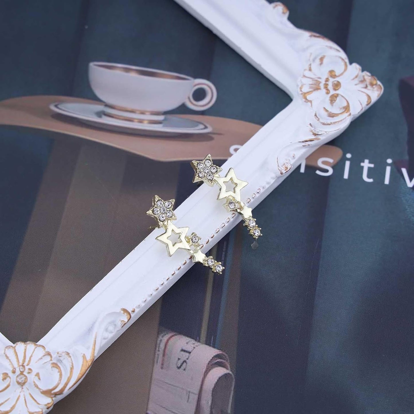 Boho Cz Star Ear Crawler Earrings Crystal Star Climber Earrings Gold Star Stud Earrings Vintage Cluster Star Earrings Jewelry for Women