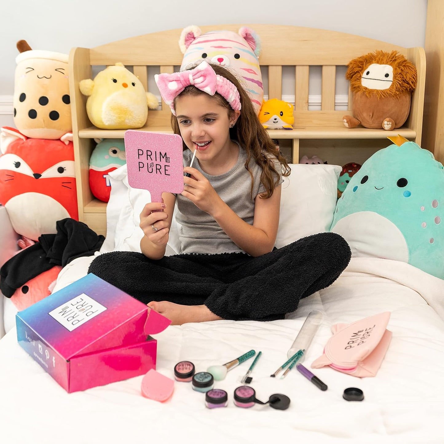 Prim and Pure Ultimate Mineral Kids Makeup Gift Set | Perfect for Play Dates & Birthday Parties | Kids Safe Eyeshadow Makeup – Mineral Blush | Organic & Natural Makeup Kit for Kids| Made in USA