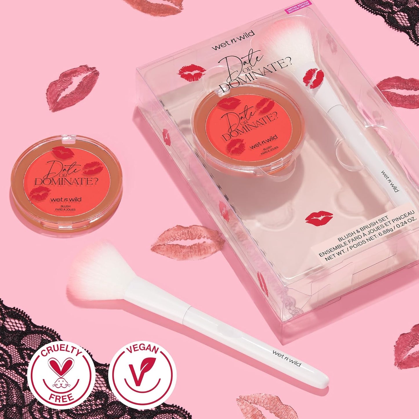 wet n wild Date Or Dominate Blush And Brush Set